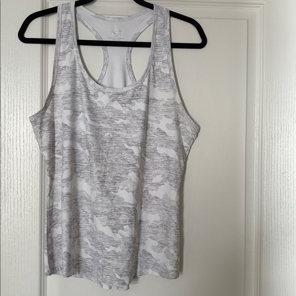 RBX White Camo Tank - Picture 2 of 6